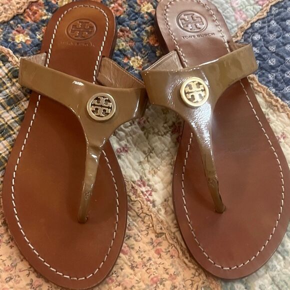 Tory Burch sandals - Picture 1 of 7
